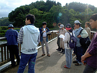 野外観察会「金沢市の地層観察」のイメージ