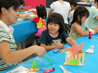 恐竜ふれあい教室「親子で恐竜のペーパークラフトをつくろう！」のイメージ