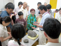 採取されたアンモナイトでの説明です