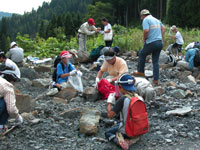 博物館自然教室「恐竜化石発掘現場見学」のイメージ