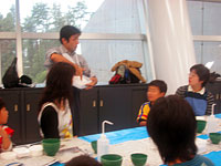 今日作る化石が何か説明をします