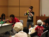 恐竜ふれあい教室「親子で恐竜折り紙のジオラマをつくろう！」のイメージ