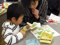 恐竜ふれあい教室「親子で恐竜のペーパークラフトをつくろう！」のイメージ