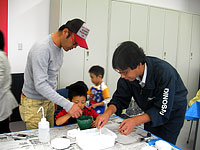 恐竜ふれあい教室「親子で化石のレプリカをつくろう！」のイメージ