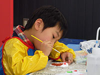 アンモナイトってどんな色かな？