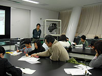 博物館自然教室「竜脚類はどんな恐竜？」のイメージ