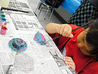 恐竜ふれあい教室「親子で化石のレプリカをつくろう！」のイメージ