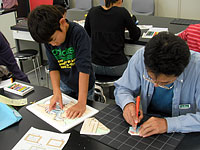 カッターできるのはお父さん