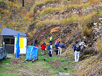 法恩寺山で溶岩を観察しました。
