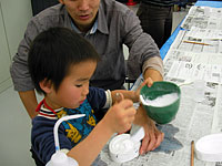 恐竜ふれあい教室「親子で化石のレプリカをつくろう！」のイメージ