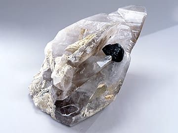 水晶（石英）電気石入