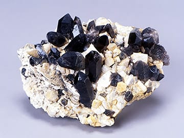 黒水晶（石英）