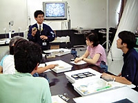 地学指導者実技講座「① 室内実習」のイメージ