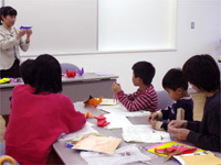 恐竜ふれあい教室「恐竜おりがみ教室」のイメージ