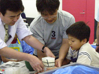 恐竜ふれあい教室「化石のレプリカ教室」のイメージ