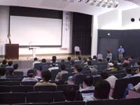 語りかけるように話をされていました