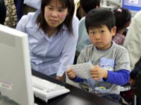 かっこいい恐竜シールが作れたようですね