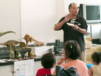 先生から上手な作り方をおしえてもらいます