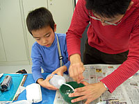 歯の型を作り石膏を注入します。