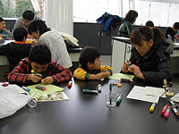 親子で協力してしあげます