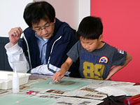 博物館自然教室「木の化石をとかしてはがしてみよう！」のイメージ