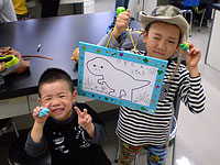 恐竜ふれあい教室「親子で恐竜メッセージボードをつくろう！」のイメージ