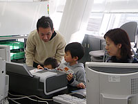 プリンタから出てくるのが待ちきれません