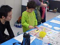 できたレプリカに色をぬります