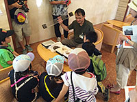 アンモナイトの隔壁のでき方のお話です。