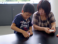 恐竜ふれあい教室「親子で化石の消しゴムをつくろう！」のイメージ