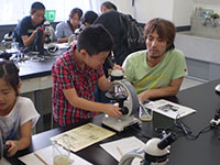 博物館自然教室「ミクロの世界」のイメージ