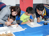 恐竜ふれあい教室「宝探し！金色の鉱物をさがそう！」のイメージ