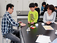 恐竜ふれあい教室「親子で化石の消しゴムをつくろう！」のイメージ