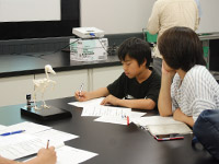 ニワトリの骨格について調べています。