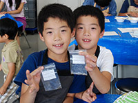 形のいい、お気に入りの10個を持ち帰ります。