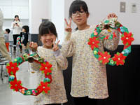 できました！恐竜クリスマスリース！