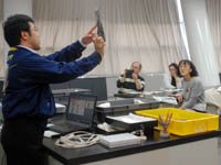 同じように見える骨化石も、細かく違いがあります。