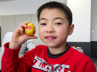 卵の模様をオリジナルで描いてもらいました。