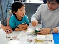 恐竜ふれあい教室「親子で化石のレプリカをつくろう！」のイメージ