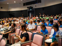 多くの方にお越しいただきました。