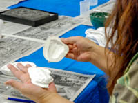 シリコンの型からうまくレプリカを作ることができました