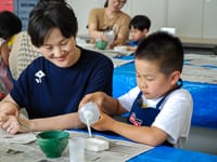 ちからをあわせてレプリカをつくります。