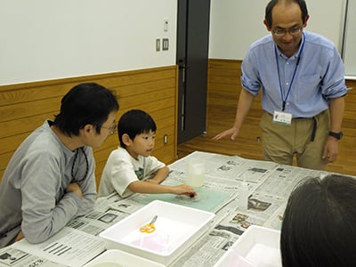 博物館自然教室「恐竜時代の木の化石をしらべよう!」のイメージ