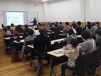 博物館セミナー「なぜその名前？恐竜の学名のルールと裏話」のイメージ