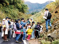 野外観察会「越前海岸の新生代の地層」のイメージ