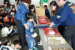 恐竜ひな祭りのようす（2月28日）