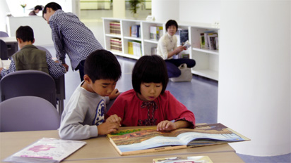 恐竜図書室